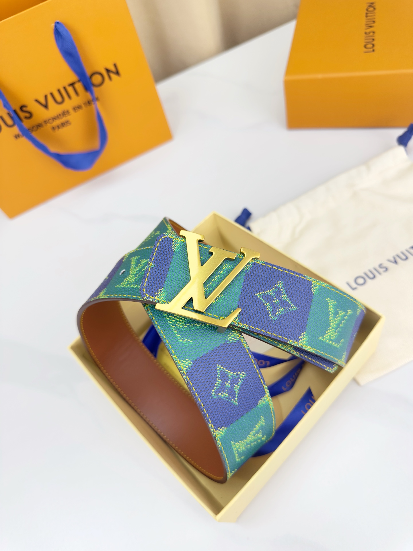 AAAA quality belt, without box, LB59 320 321 322 323 - qinlai888