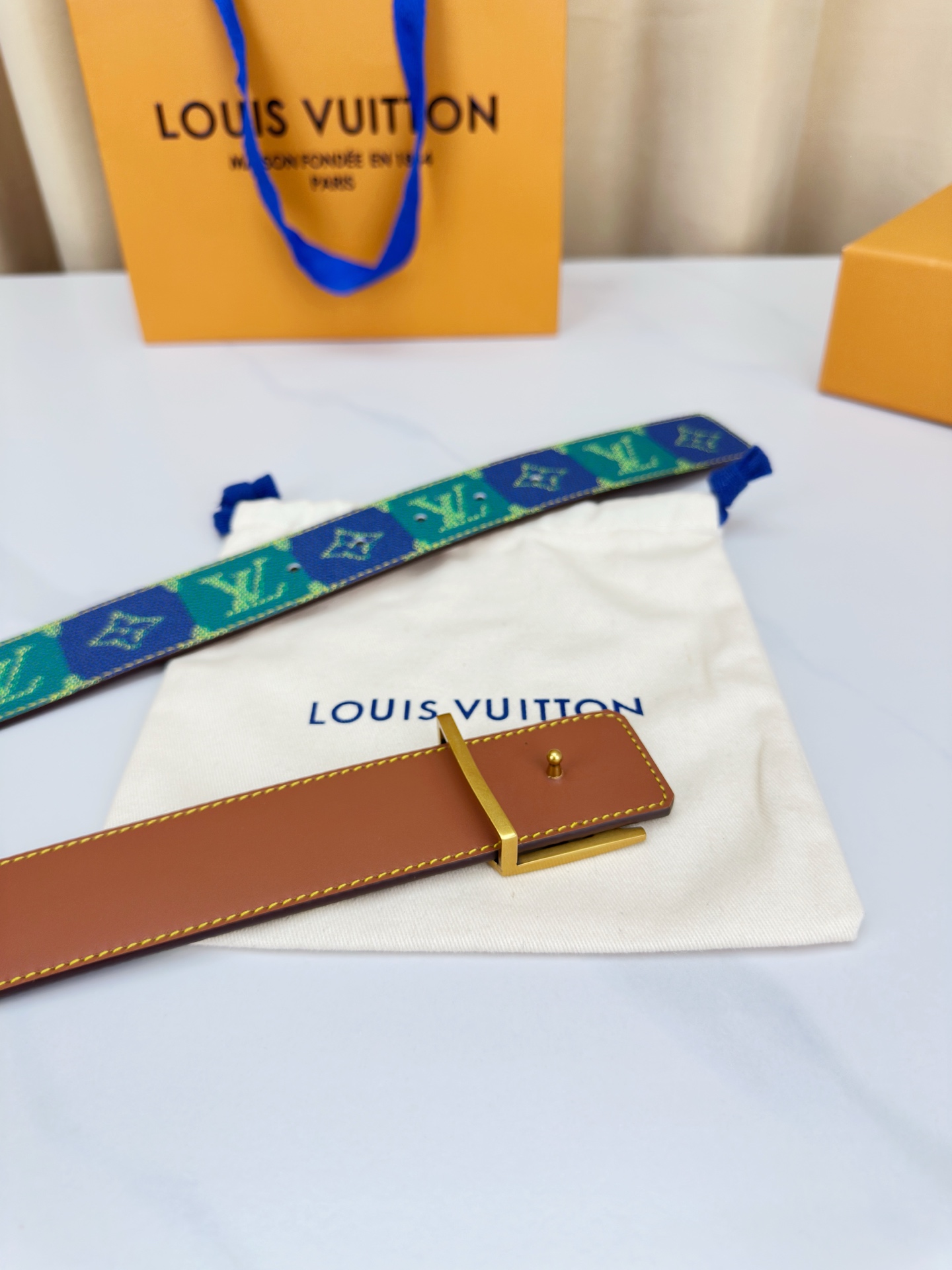 AAAA quality belt, without box, LB59 320 321 322 323 - qinlai888