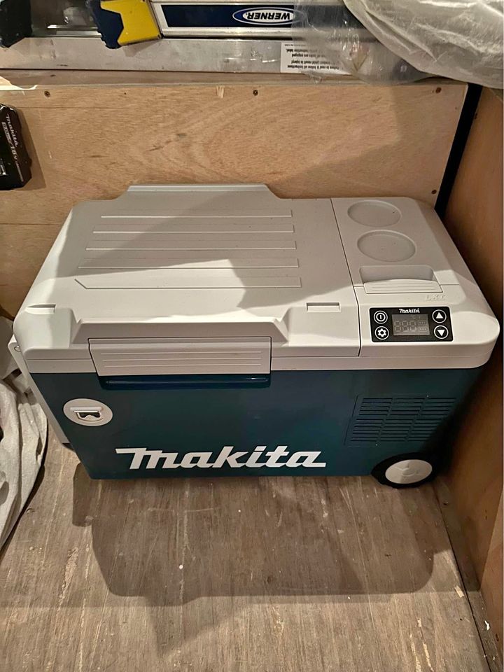 Makita 36v Fridge Warmer