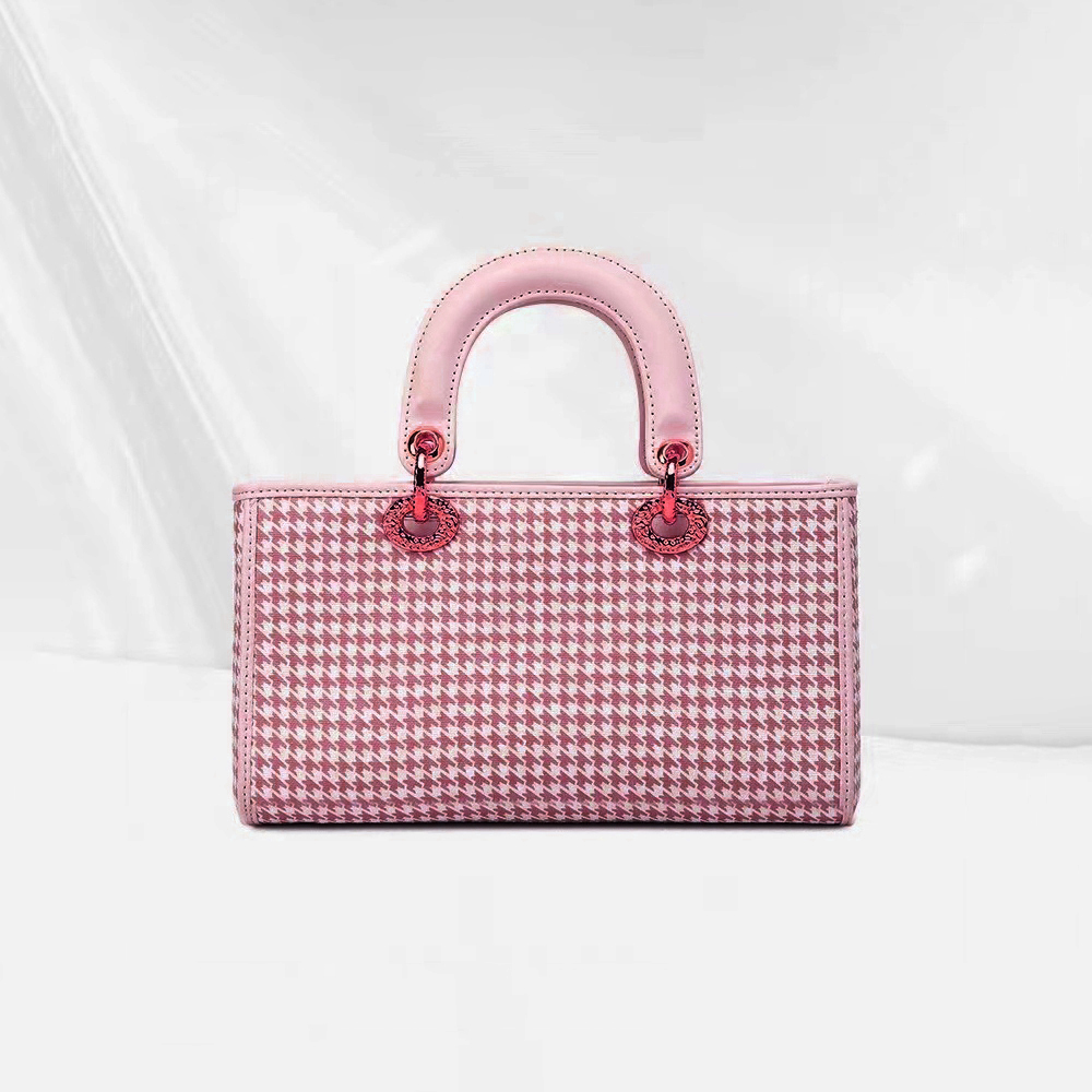 Embroidered Pattern Handbag