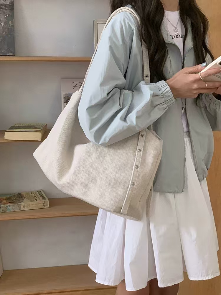 Korean-style relaxed style large-capacity canvas tote bag, 2025 new model, commuting single-shoulder crossbody bag