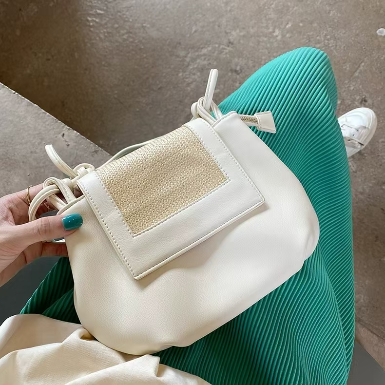 Original homemade bag - 2025 spring/summer new product - pleated dumpling grass woven bag - fashionable and trendy - single shoulder crossbody small bag - women's bag