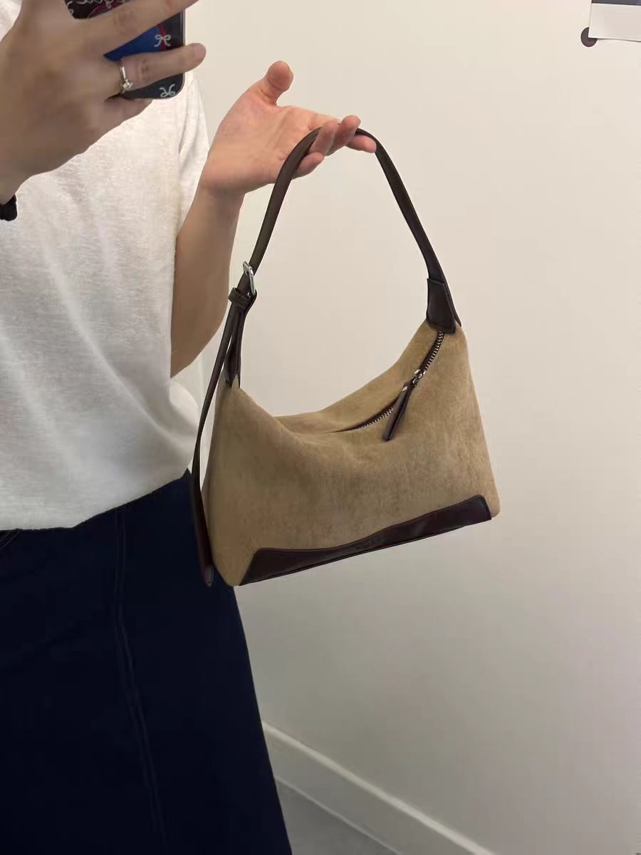 2025 Early Autumn Retro Suede Fabric Bag - New Style, Elegant and Versatile, Single Shoulder Crossbody Bag, Comfortable and Lazy, Large Capacity Dumpling Bag