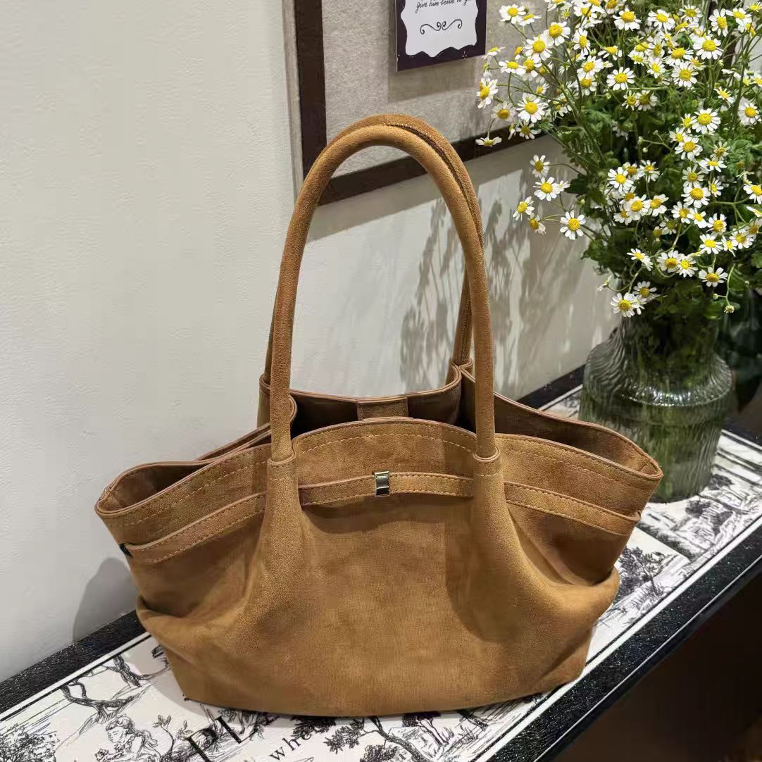 Leather suede matte retro dumpling-shaped handbag for women, large capacity, 2025 autumn-winter, high-end style, shoulder bag with shoulder strap and shoulder strap pocket, crossbody bag