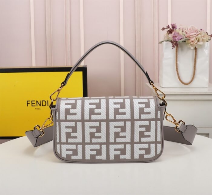 FENDI Baguette F embroidery colors shoulderbag F2029 Size: 26*5*15CM