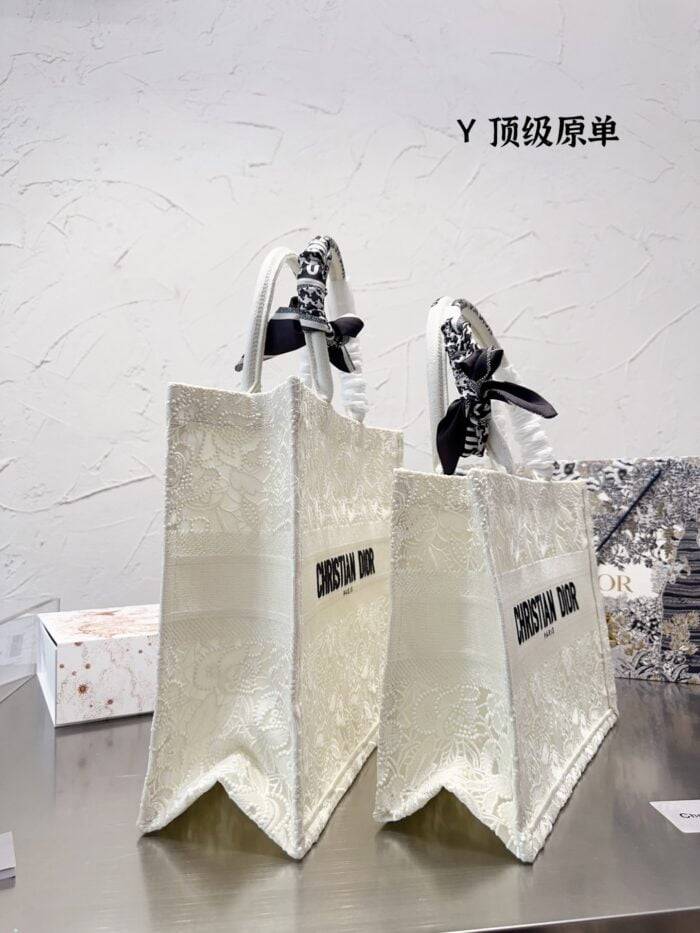 Dior Book Tote Oblique design bag white size: 35cm/42cm
