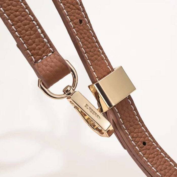 Burberry tote calfskin bag 8376 brown size: 27 * 11 * 20 cm