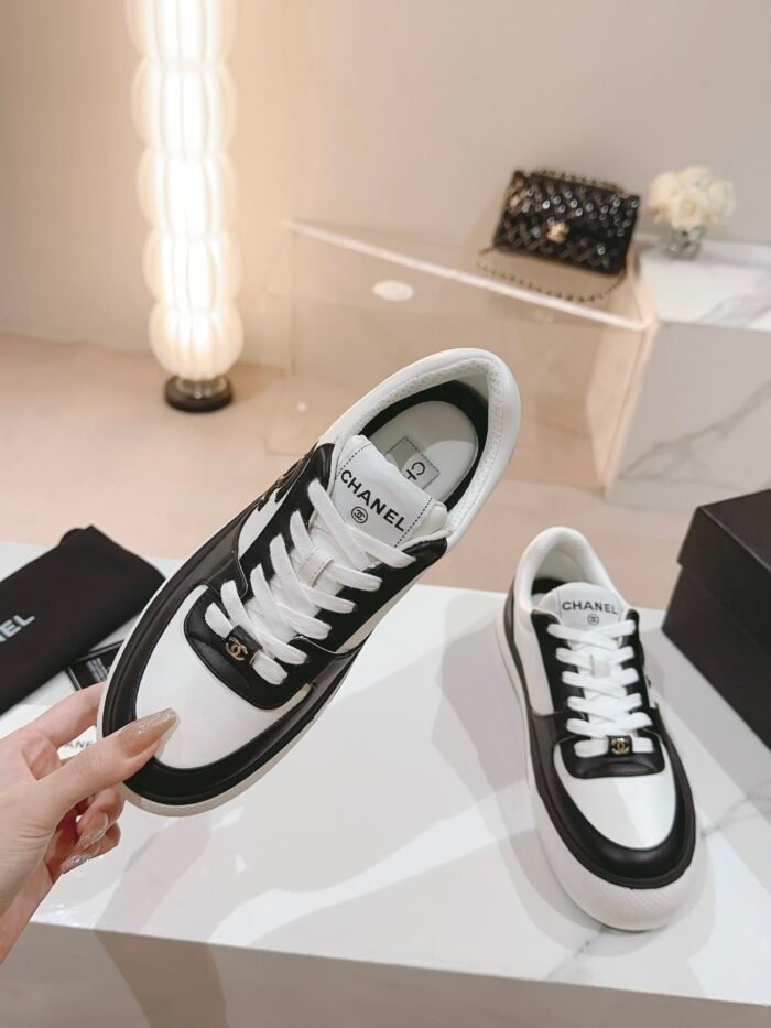 Chanel 23C Panda black and white pink sneakers Size: 35-40 note shoes size when you fill shipping address