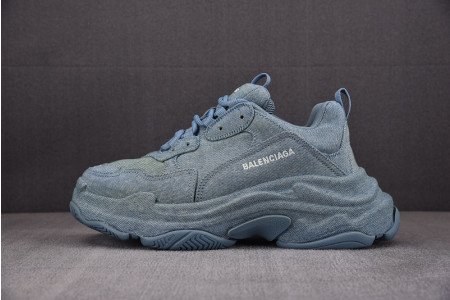 Balenciaga Triple S SNEAKER