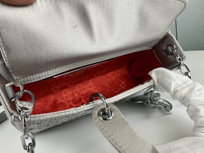 Dior satin diamond-encrusted Princess Diana bag grey 2320 size: 26*13*6cm