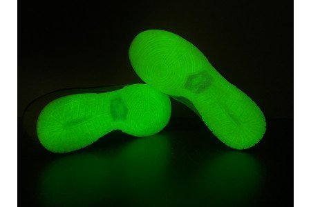 Nike Dunk Low ?Glow in the Dark?
