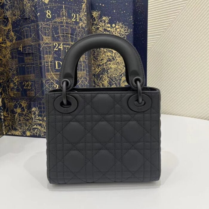 Dior three grid series matte black