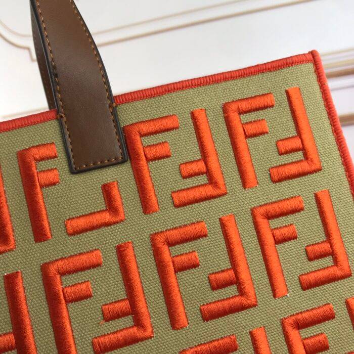 FENDI peekaboo Canvas Tote with mobile phone bag Red 2118 Size: 37*32 cm
