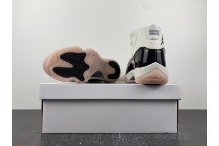 Air Jordan 11 WMNS ?Neapolitan?