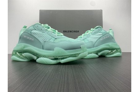Balenciaga TRIPLE S SNEAKER