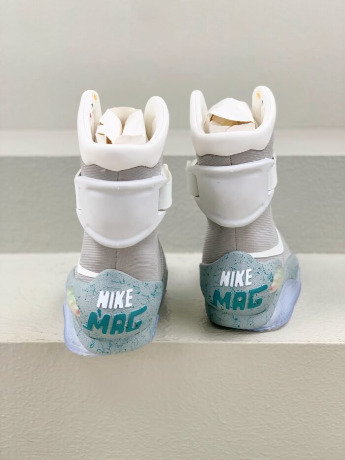 Nike Air Mag”Back To The Future McFly