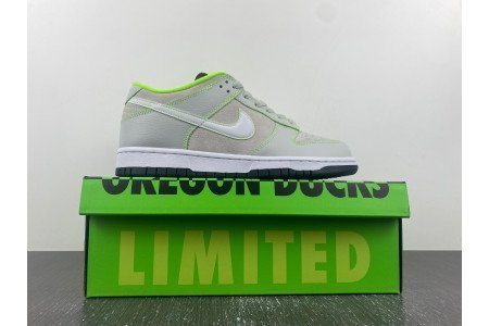 Nike Dunk Low University of Oregon PE