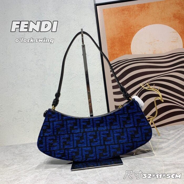 Fendi o’lock swing Underarm bag size: 32x11x5cm