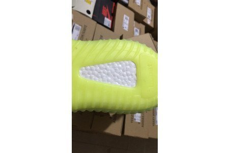 Adidas Yeezy 350 V2