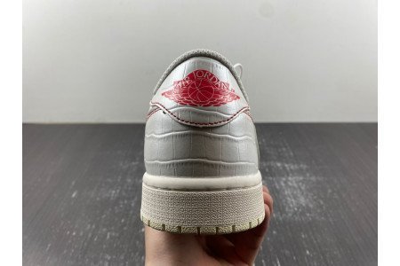 TS x AJ1 Travis Scott x Air Jordan 1 Low OG