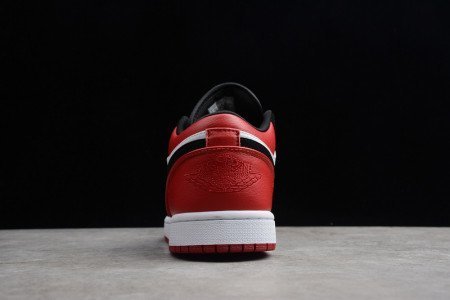 JORDAN 1 LOW BLACK TOE