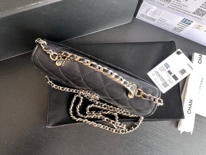 Chanel 23p Black Horse kelly long handle bag size:19cm*11*5cm