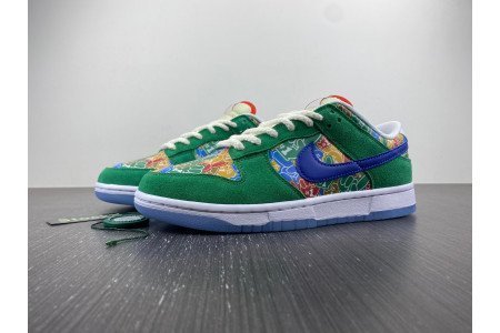 Nike Dunk Low Foam Finger