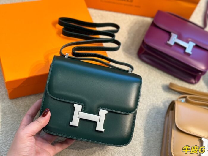 Hermès Constance cowhide leather size: 18*15cm