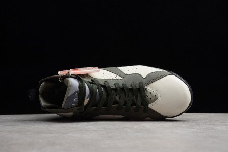 PATT x AIR JORDAN 7 OG