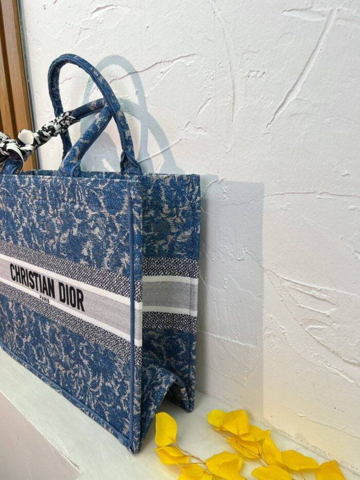 Dior book tote bag blue with small wallet size 41cm