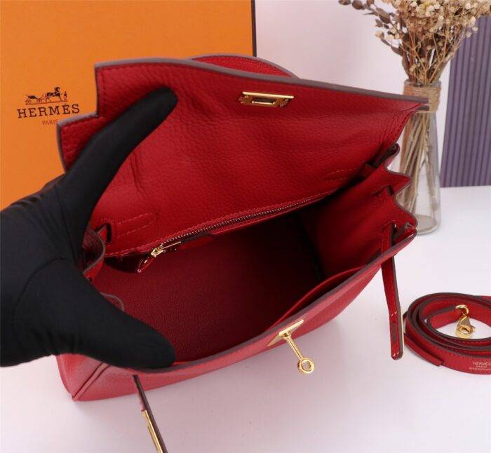 Hermès Kelly Togo Calf Gold hardware Red size: 25Cm/ 28Cm