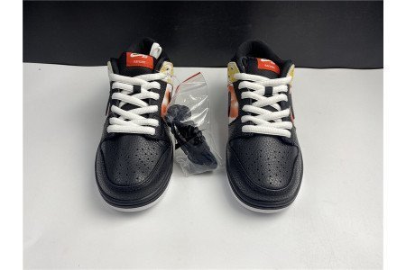 Nike SB Dunk Low?Raygun?