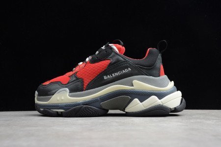 Balenciaga TRIPLE S