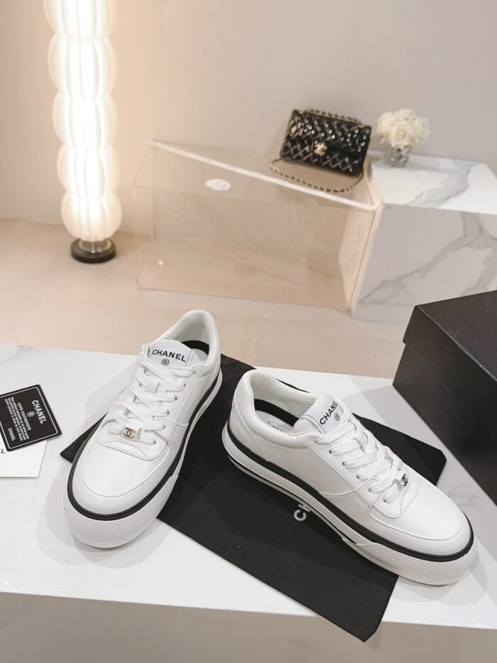 Chanel 23C Panda black and white pink sneakers Size: 35-40 note shoes size when you fill shipping address