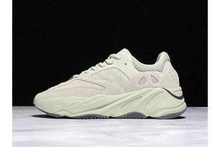 ADIDAS YEEZY BOOST 700?SALT?