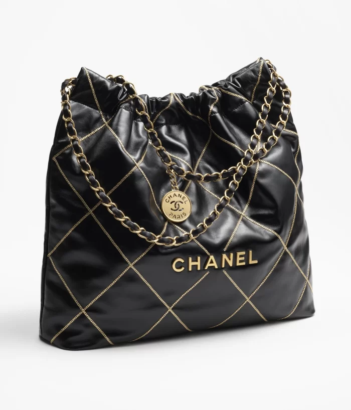 CHANEL / CHANEL 22 HANDBAG Shiny Calfskin & Gold-Tone Metal Black