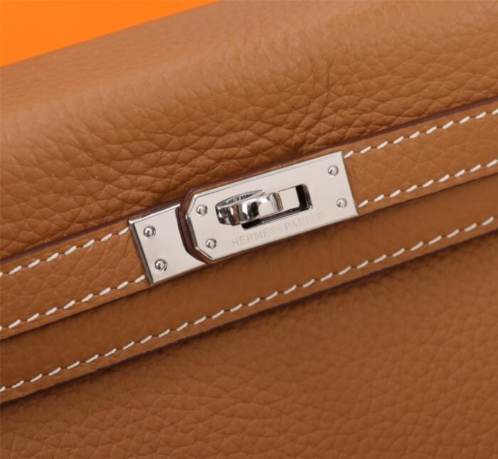 Hermès Kelly Togo Calf Sliver hardware Golden brown size: 25Cm/ 28Cm