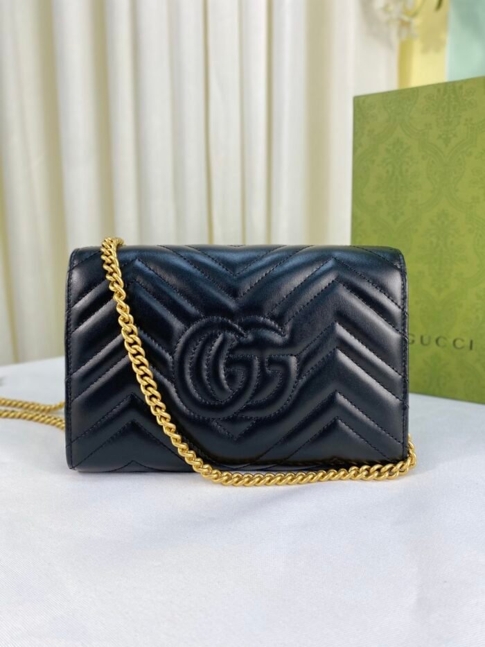 GUCCI / GG marmont 474575 Mini chain bag size: 20* 13* 6cm