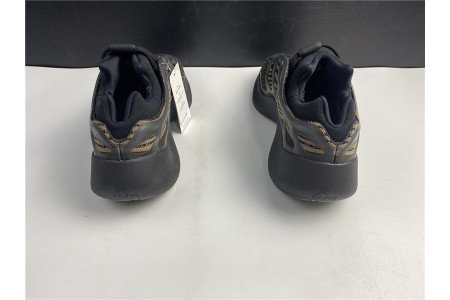 adidas Yeezy 700 V3 ?Eremiel?