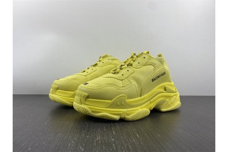 Balenciaga Triple S SNEAKER