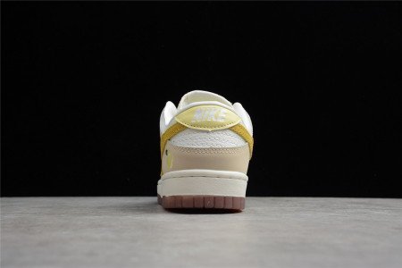 Nike Dunk Low Lemon Drop