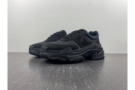 Balenciaga Triple S SNEAKER