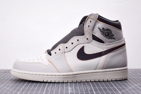 AIR JORDAN 1 AJ 1 RETRO HIGH OG