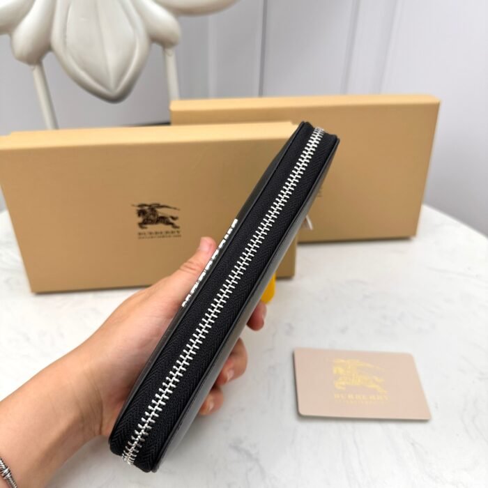 Burberry cowhide long wallet 6660106 size: 19*10*2.5cm
