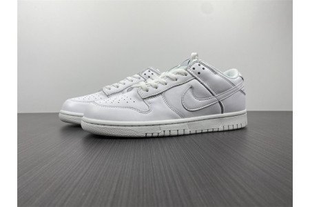Nike Dunk Low Triple White