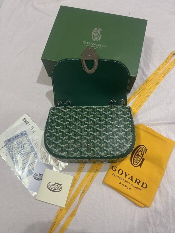 Goyard Goyardine Shell bag Green Size: 26*18*8cm