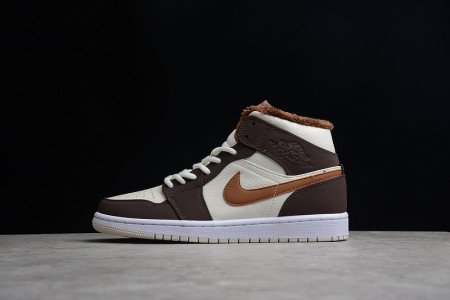 Air Jordan 1 Mid Brown Basalt Oatmeal