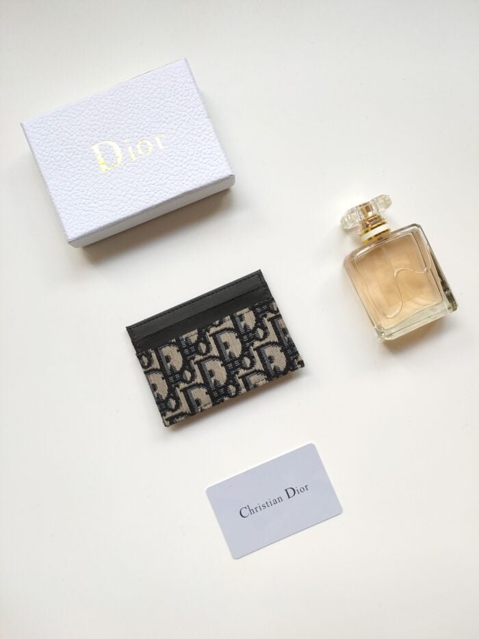 DIOR Montaigne Card holder S2152 size: 10.5*7.5cm
