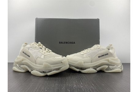 Balenciaga Triple S SNEAKER