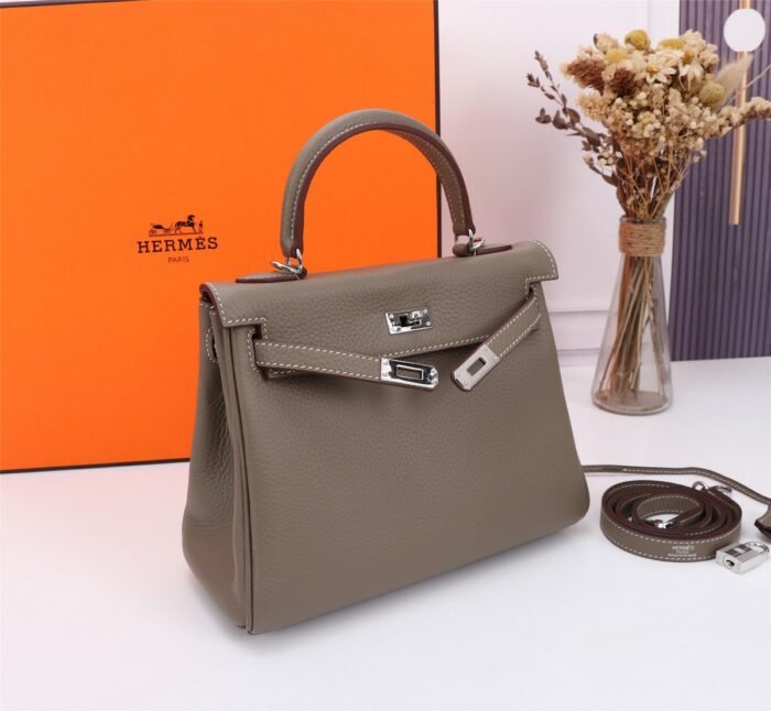 Hermès Kelly Togo Calf Sliver hardware Elephant grey size: 25Cm/ 28Cm